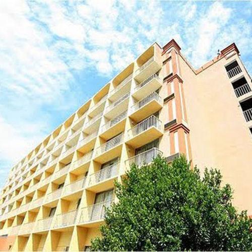 Knights Inn Six Flags Lodge West Екстер'єр фото